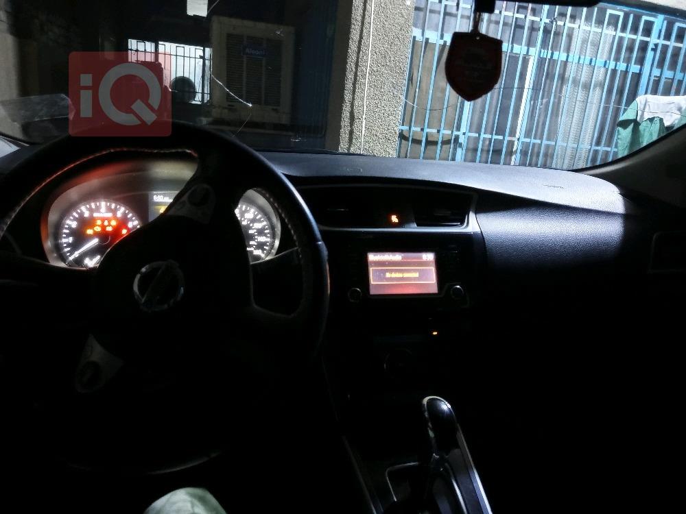 نيسان سنترا